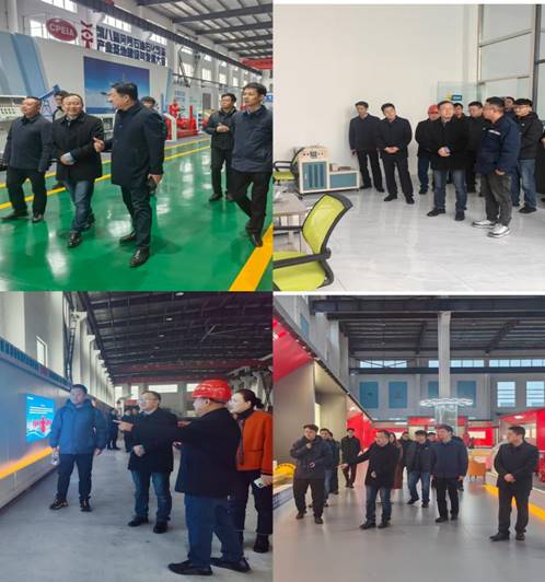 說明: 學(xué)院領(lǐng)導(dǎo)深入企業(yè)參觀交流